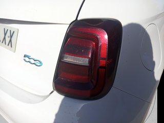 Fiat 500 Electrico Icon Hb 320km 87 kW (118 CV)
