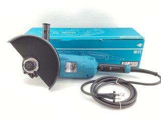 radial makita ga9020