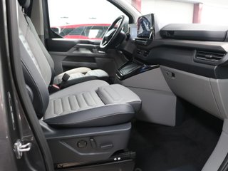 Ford Grand Tourneo Custom BEV 64kWh L2 Titanium X 160 kW (218 CV)