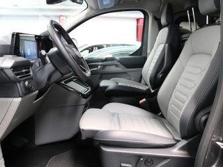 Ford Grand Tourneo Custom BEV 64kWh L2 Titanium X 160 kW (218 CV)
