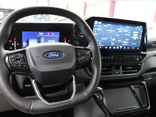 Ford Grand Tourneo Custom BEV 64kWh L2 Titanium X 160 kW (218 CV)