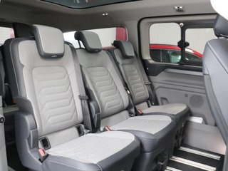 Ford Grand Tourneo Custom BEV 64kWh L2 Titanium X 160 kW (218 CV)