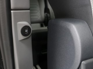 Ford Grand Tourneo Custom BEV 64kWh L2 Titanium X 160 kW (218 CV)