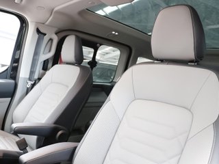 Ford Grand Tourneo Custom BEV 64kWh L2 Titanium X 160 kW (218 CV)