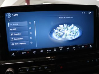 Ford Grand Tourneo Custom BEV 64kWh L2 Titanium X 160 kW (218 CV)