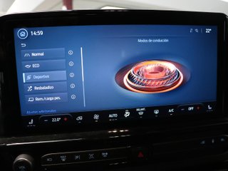 Ford Grand Tourneo Custom BEV 64kWh L2 Titanium X 160 kW (218 CV)
