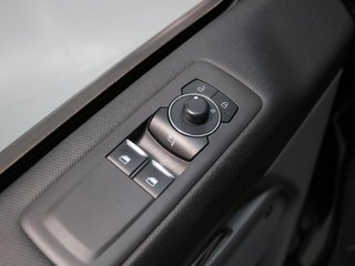 Ford Grand Tourneo Custom BEV 64kWh L2 Titanium X 160 kW (218 CV)