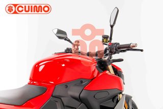 DUCATI STREETFIGHTER V2