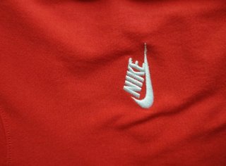 Camiseta Nike Roja