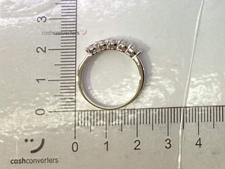 anillo oro 18k con piedra con diamante de laboratorio