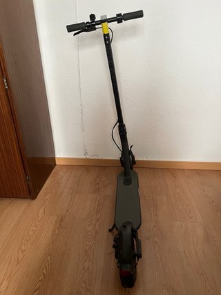 Patinete Eléctrico Xiaomi Essential