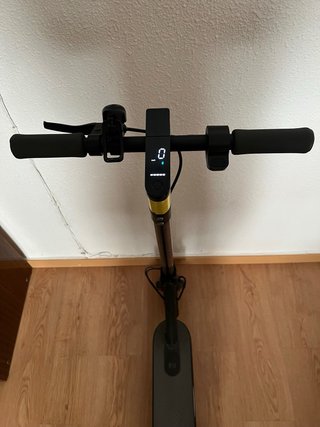 Patinete Eléctrico Xiaomi Essential