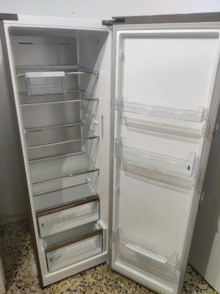 Congelador Hisense Plateado