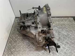 CAJA CAMBIOS KIA CERATO (LD) L4S 2004 - 2007