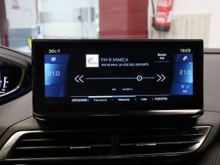 Peugeot 3008 Hybrid 180 Allure Pack e-EAT8 132 kW (180 CV)