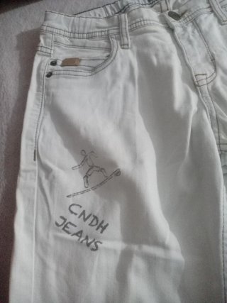Pantalón corto blanco niño CNDH Jeans