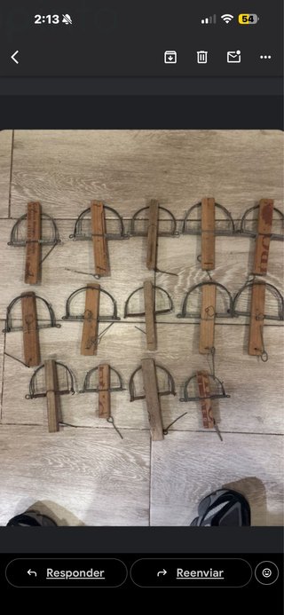 Trampas de madera y metal