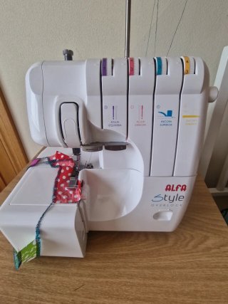 Máquina de coser Alfa Overlock con garantía Remall