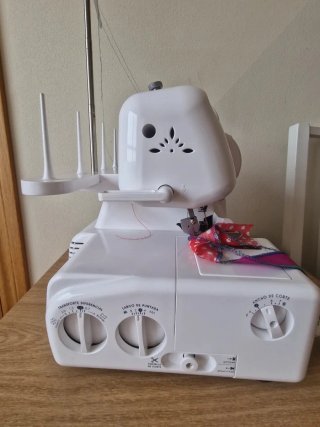 Máquina de coser Alfa Overlock con garantía Remall