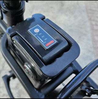 Bicicletta Elettrica nera