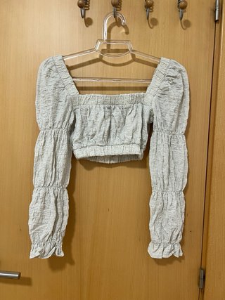 Top corto beige Bershka