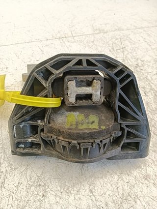 SOPORTE MOTOR DERECHO CITROEN C3 HM01 9676771080