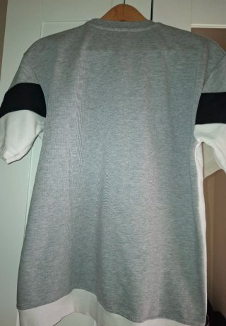 Set sportivo Nike grigio, nero e bianco