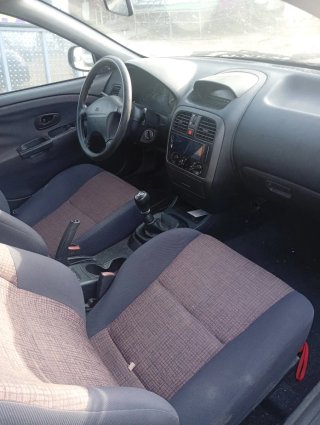 Mitsubishi Carisma 1998