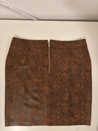 Falda H.F. efecto piel serpiente talla L
