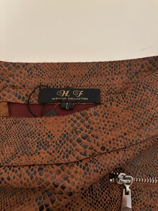Falda H.F. efecto piel serpiente talla L