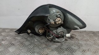 PILOTO TRASERO IZQUIERDO HYUNDAI COUPE (GK)