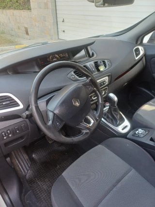Renault Scenic 2013