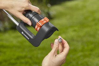 Gardena aspersor oscilante Aqua M riego
