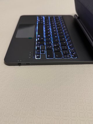 Funda y Teclado iPad Negro