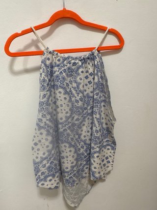 Top azul y blanco de zara