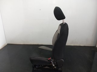 ASIENTO DELANTERO DERECHO KIA PROCEED (CD) G3LC