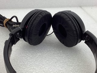 diadema sony mdr-xb550ap