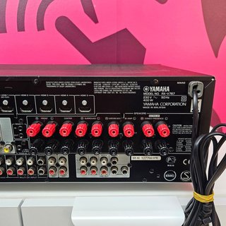 Amplificador YAMAHA RX-V767