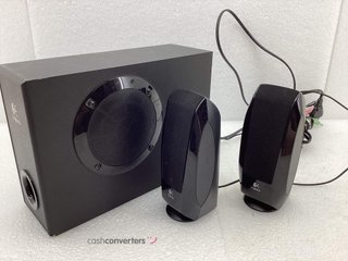 altavoces pc logitech s220