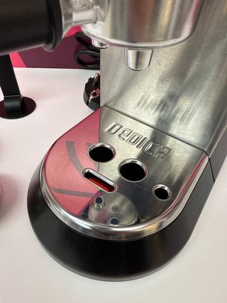 Cafetera Delonghi Dedica Style
