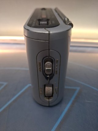 Radio, Sony ICF-404L