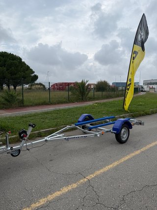 Remolque moto de agua