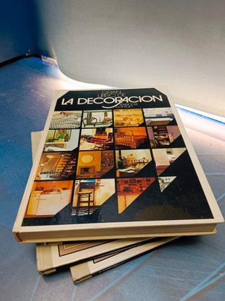 4 tomos, 3 libros el mundo de las antigüedades + Gran libro de la decoración