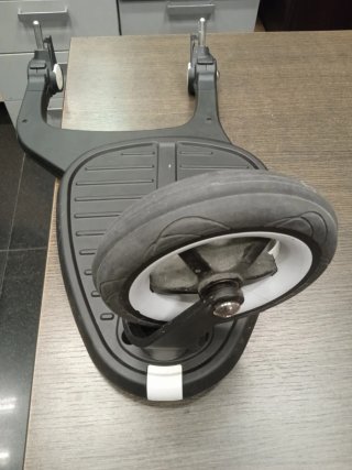 Patinete Bugaboo y funda Tuc Tuc