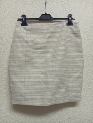 Falda Stradivarius Talla 38