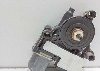 Motor elevalunas volkswagen 2619565 5q0959812a