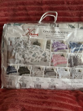 Colcha bouti para cama de 150cm. Nuevo a estrenar.