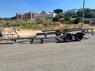 Remolque barco doble eje