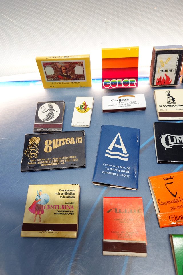 40 Cajas de Cerillas Variadas