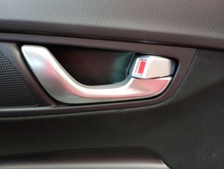 MANETA INTERIOR DELANTERA DERECHA Hyundai Kona (OS)(2017->)